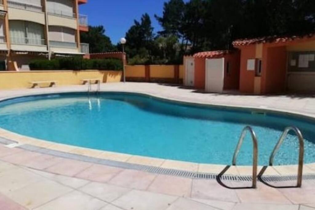 Duplex En Front De Mer - 7 Pers-Terrasse & Parking อาร์เจเลส-ซัวร์-แมร์ ภายนอก รูปภาพ